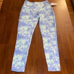 Vineyard Vines NWT Tie-Dye performance leggings. Size XS. Blue and green.